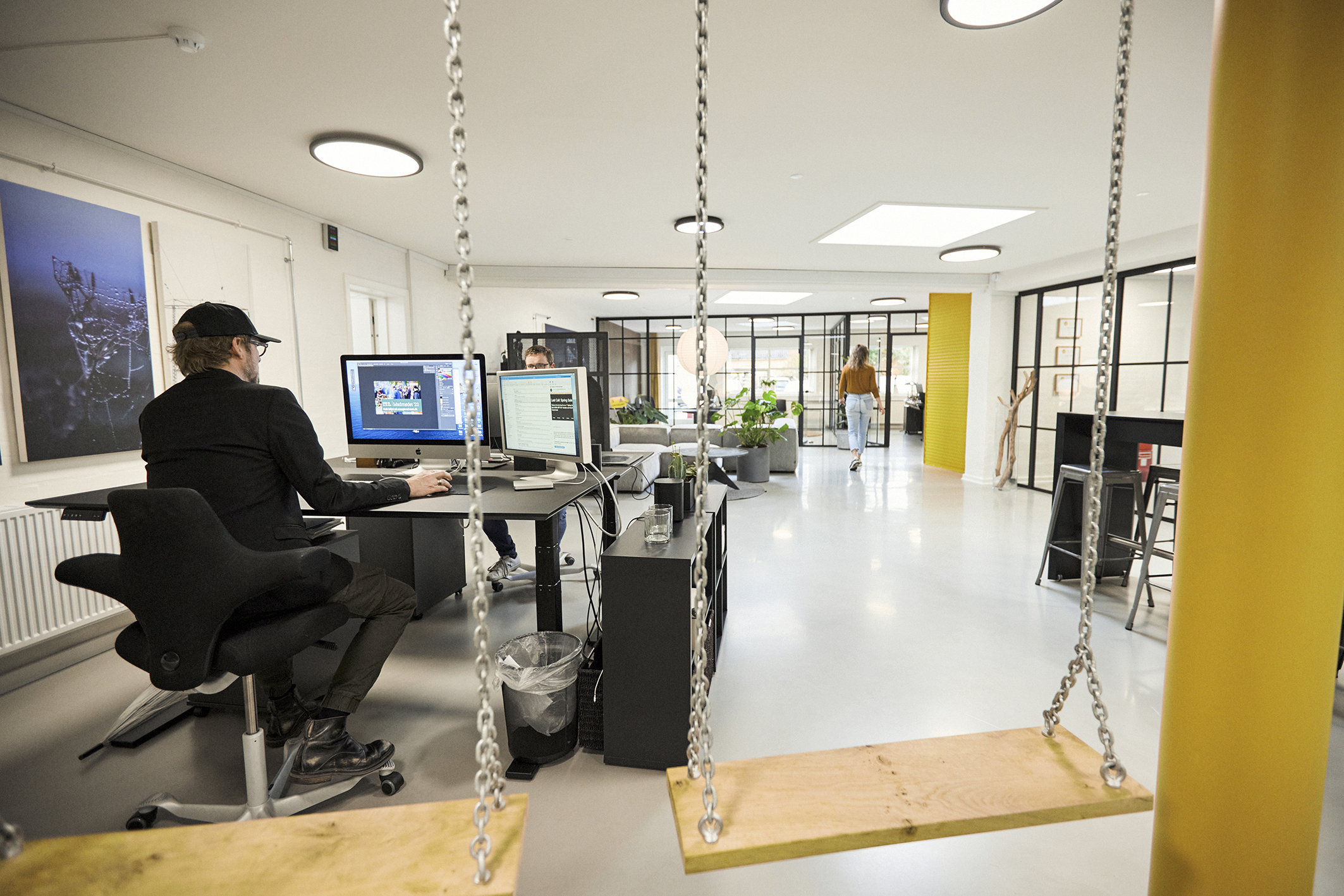 Morten arbejder med grafikker